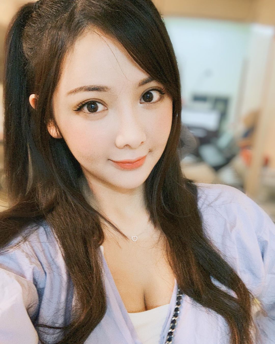 Nurses wear in bikini, Cute girl Li Yen Yen