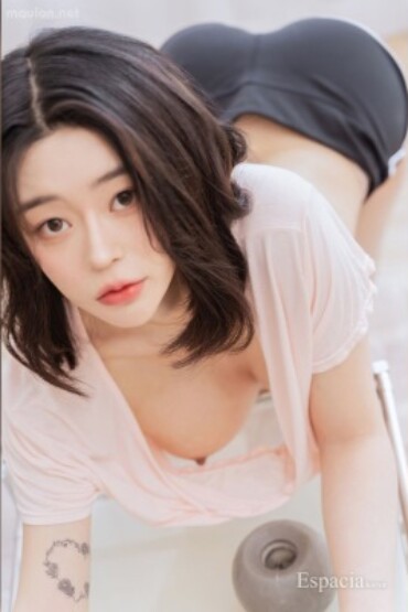 Gái xinh ti nhỏ, chứng tỏ chưa chồng