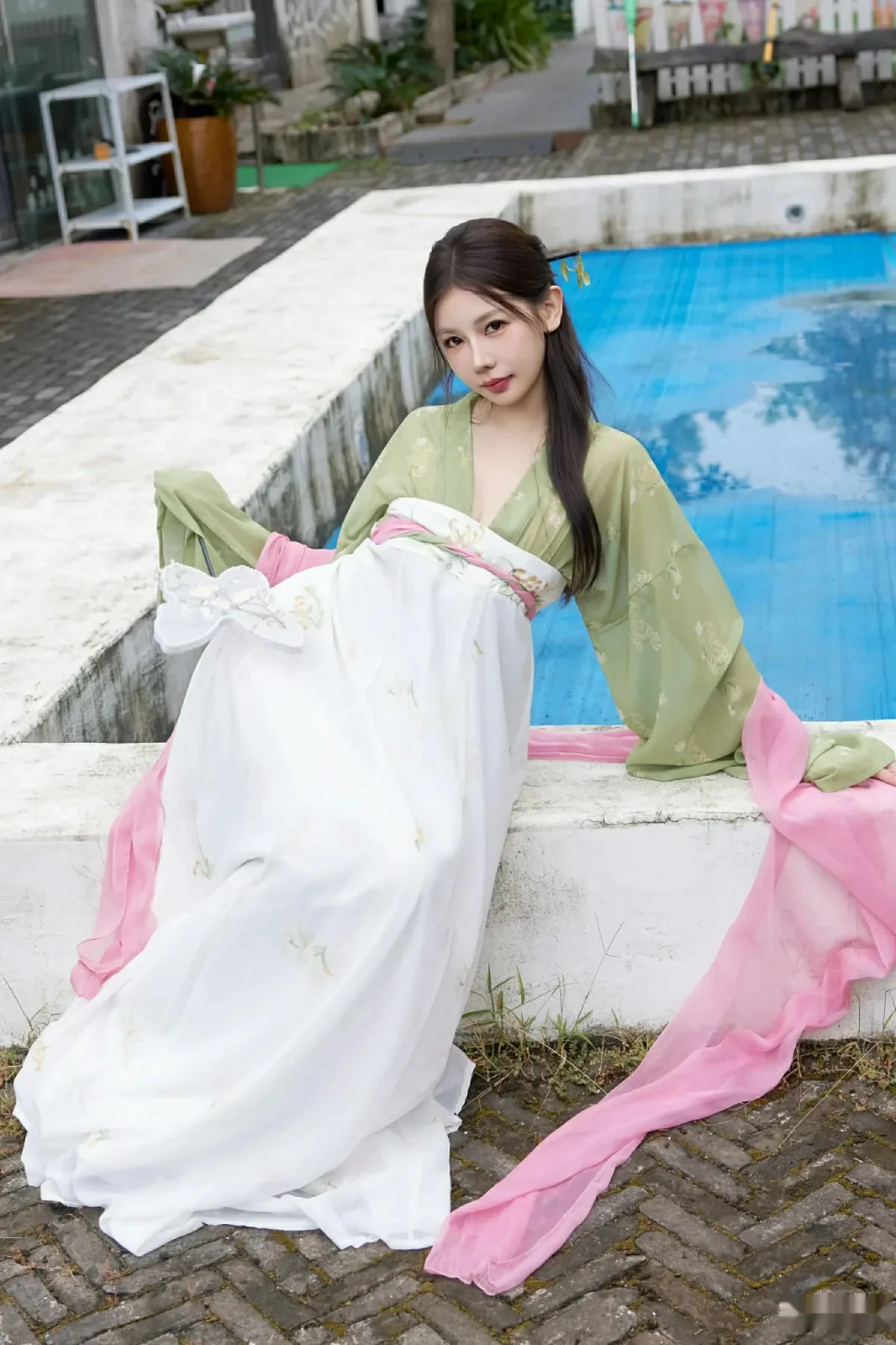 XiuRen No.10834 尹甜甜 XiuRen No.10834 尹甜甜