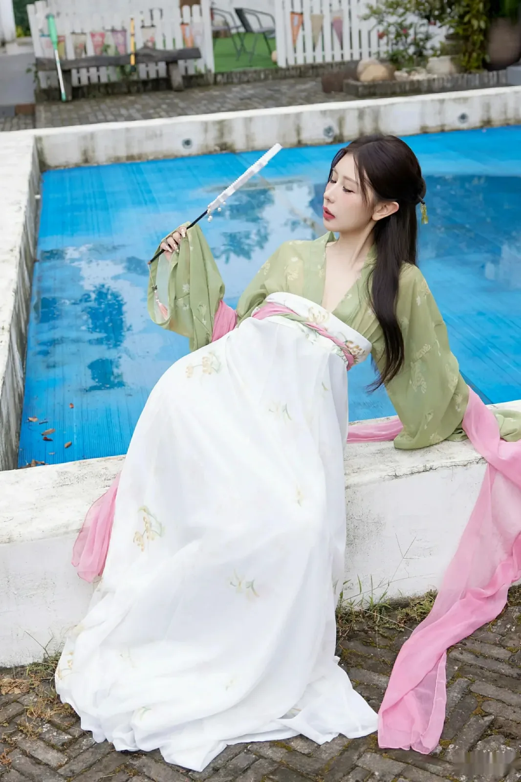 XiuRen No.10834 尹甜甜 XiuRen No.10834 尹甜甜