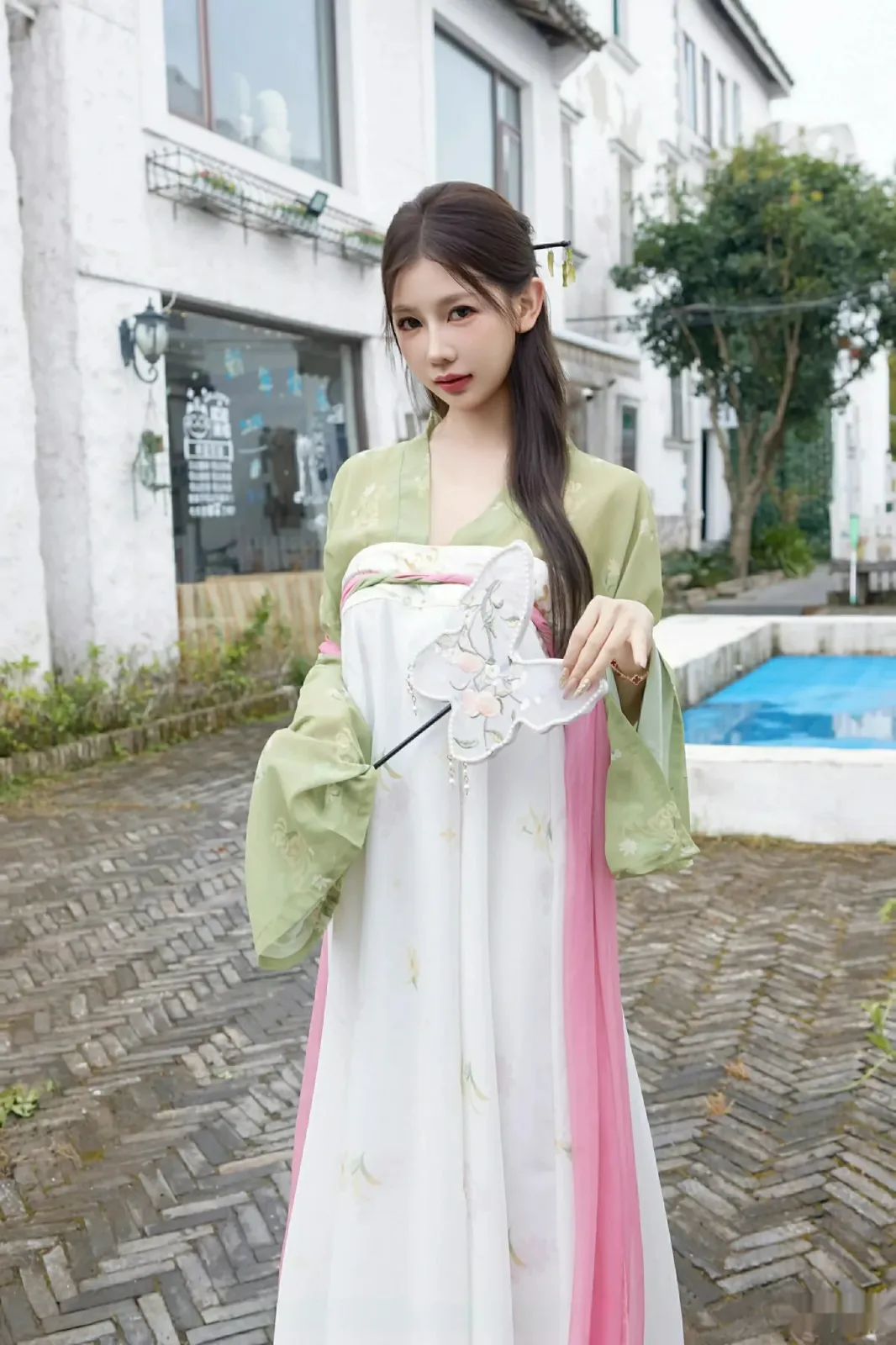 XiuRen No.10834 尹甜甜 XiuRen No.10834 尹甜甜