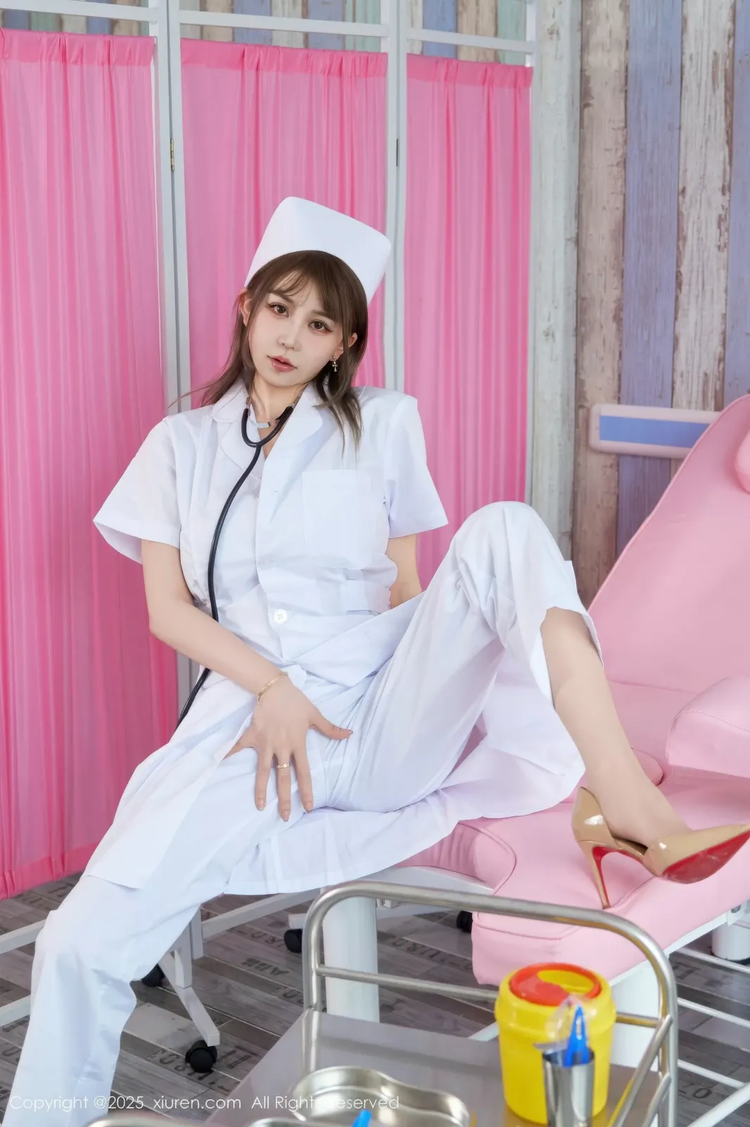 XiuRen No.10896 Zoe柚柚 XiuRen No.10896 Zoe柚柚