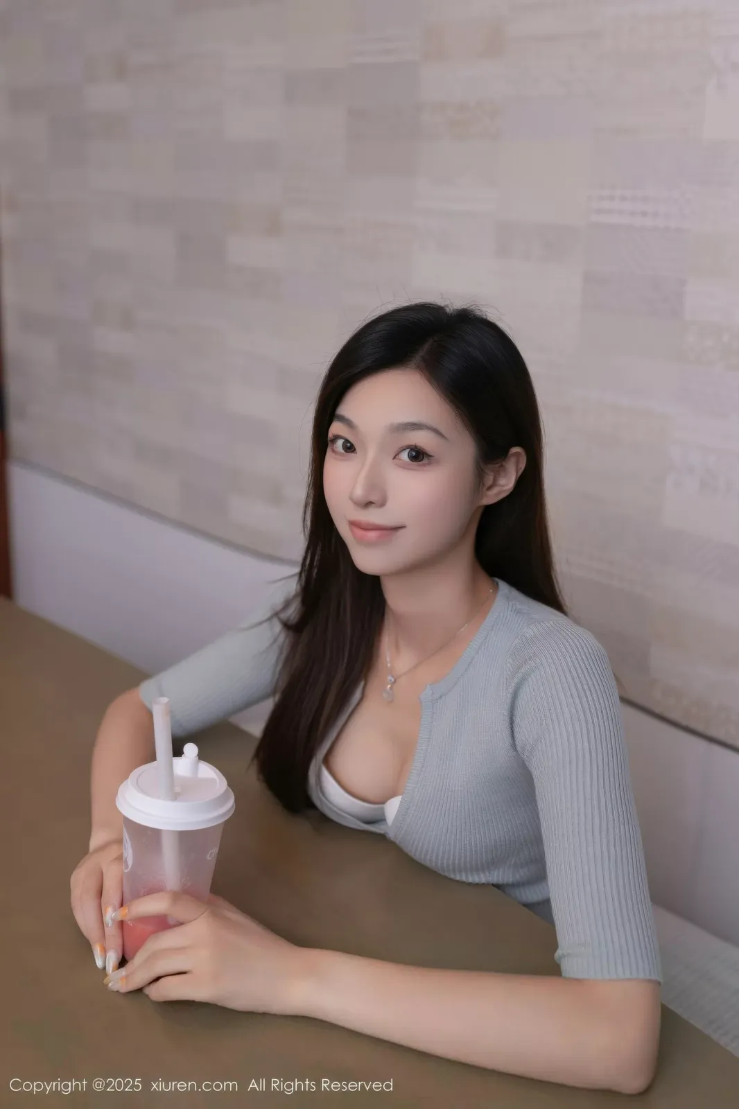 XiuRen No.10881 kiki柚柚 XiuRen No.10881 kiki柚柚