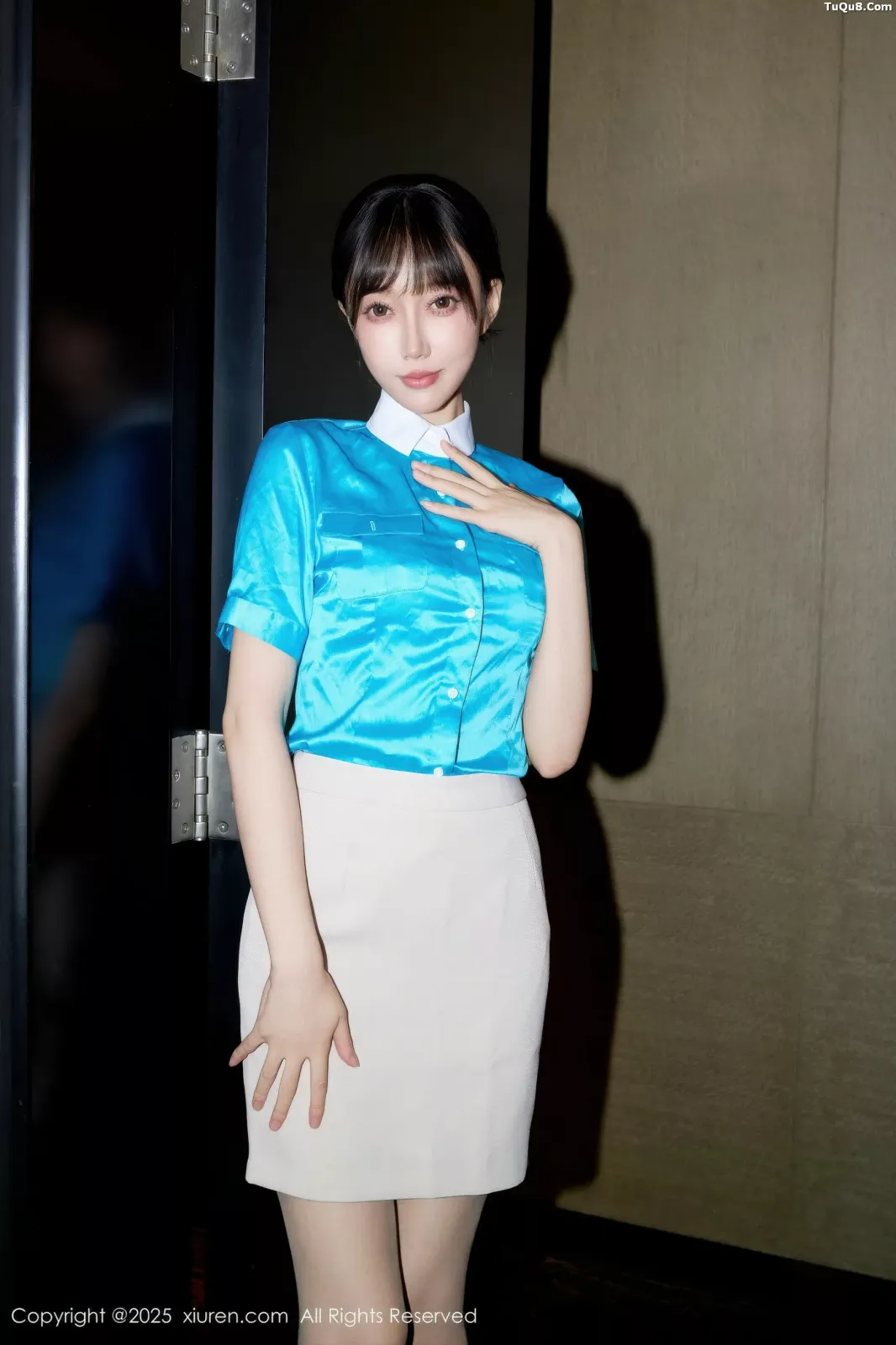 XiuRen No.10914 玥儿玥 XiuRen No.10914 玥儿玥