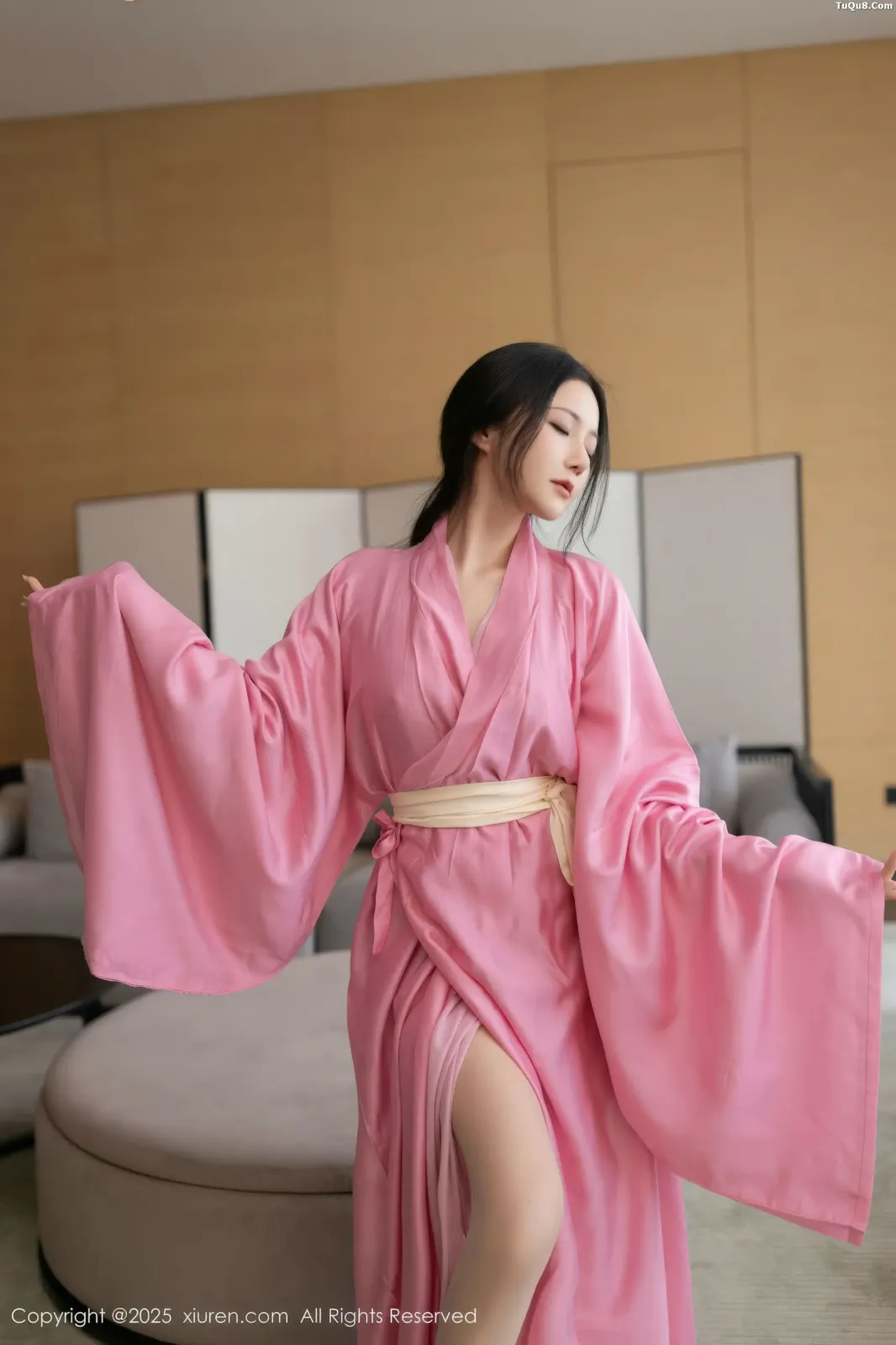 XiuRen No.11049 鱼子酱 XiuRen No.11049 鱼子酱