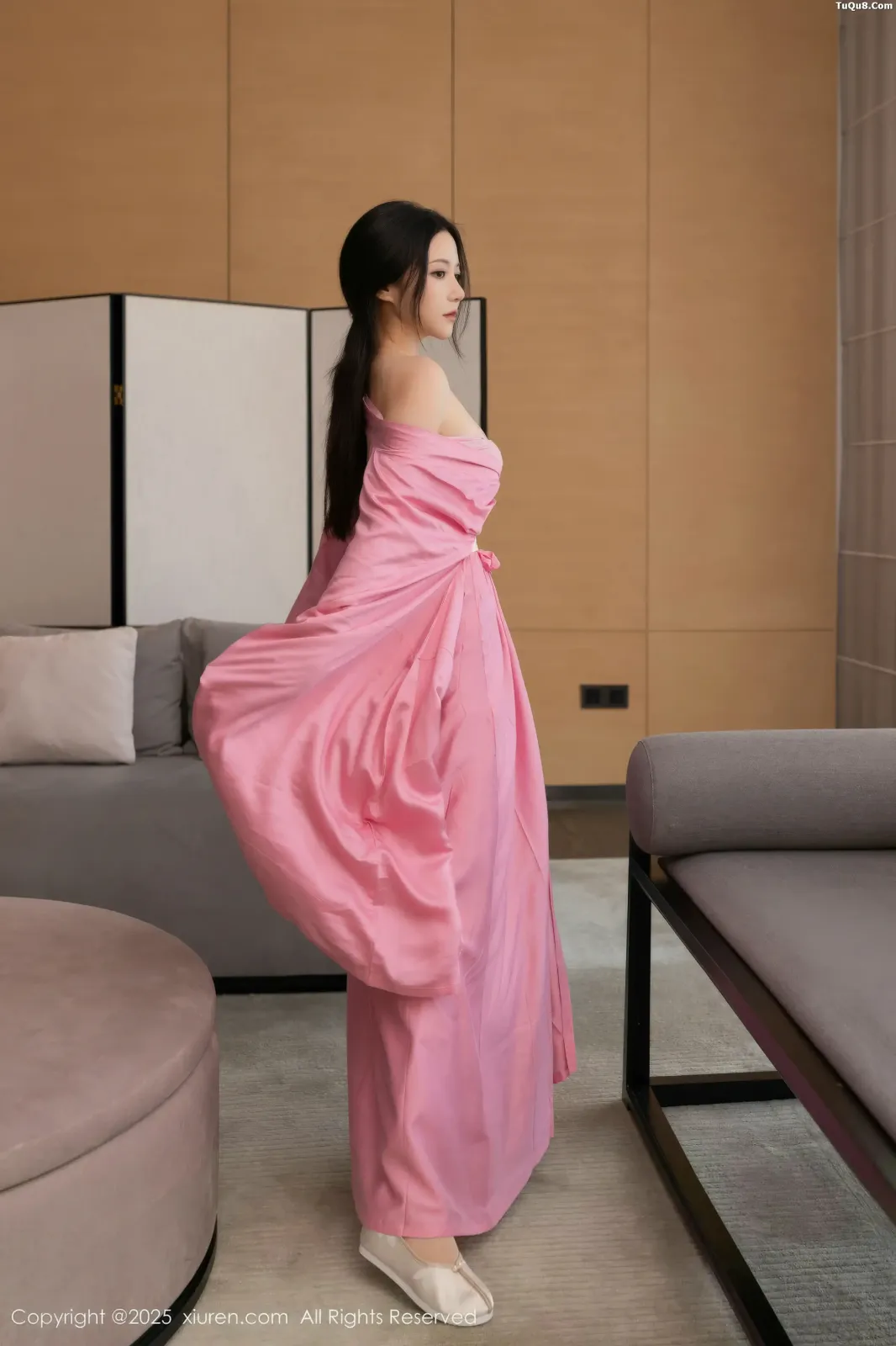 XiuRen No.11049 鱼子酱 XiuRen No.11049 鱼子酱