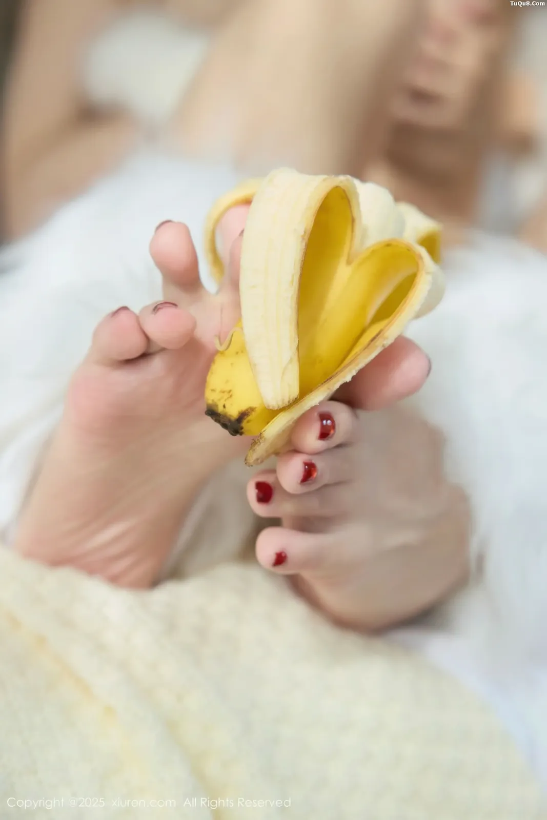 XiuRen No.11068 尹甜甜 XiuRen No.11068 尹甜甜