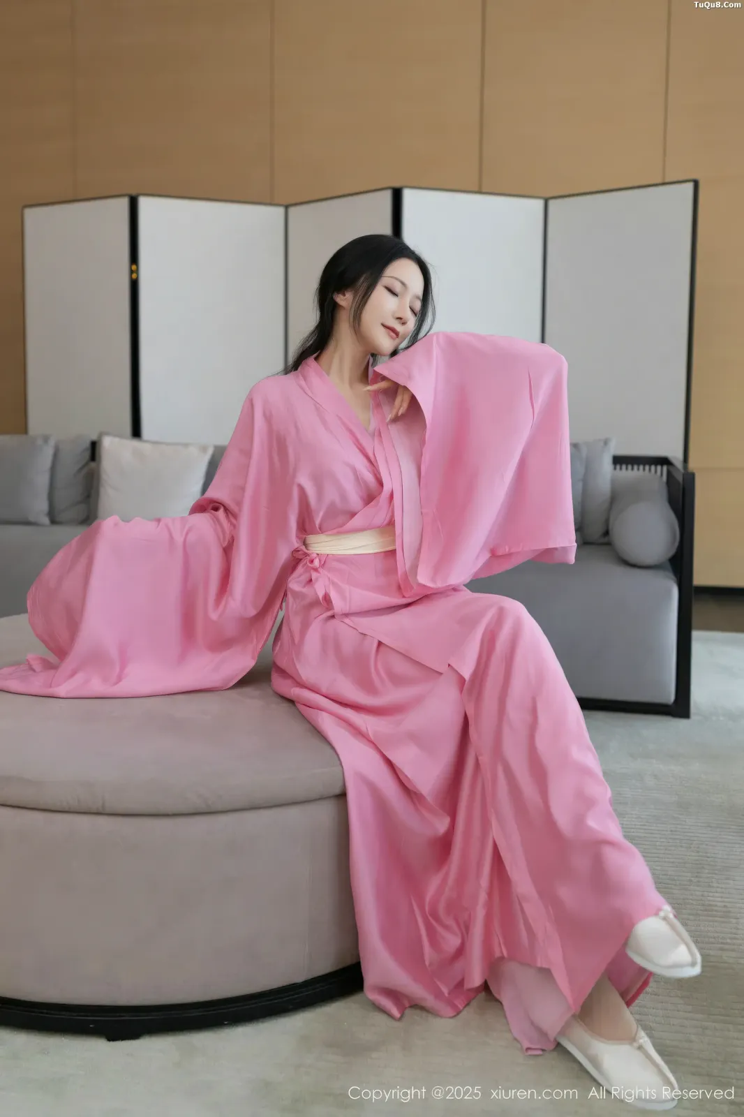 XiuRen No.11049 鱼子酱 XiuRen No.11049 鱼子酱