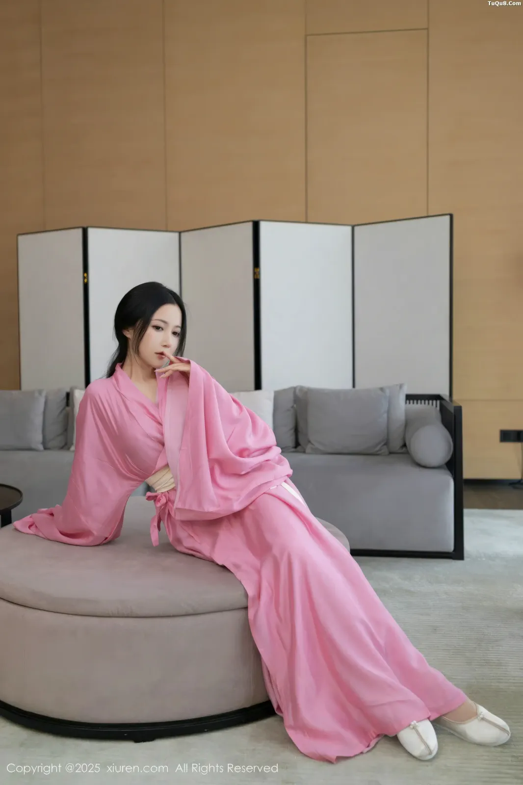 XiuRen No.11049 鱼子酱 XiuRen No.11049 鱼子酱