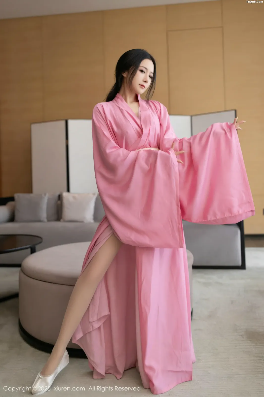 XiuRen No.11049 鱼子酱 XiuRen No.11049 鱼子酱