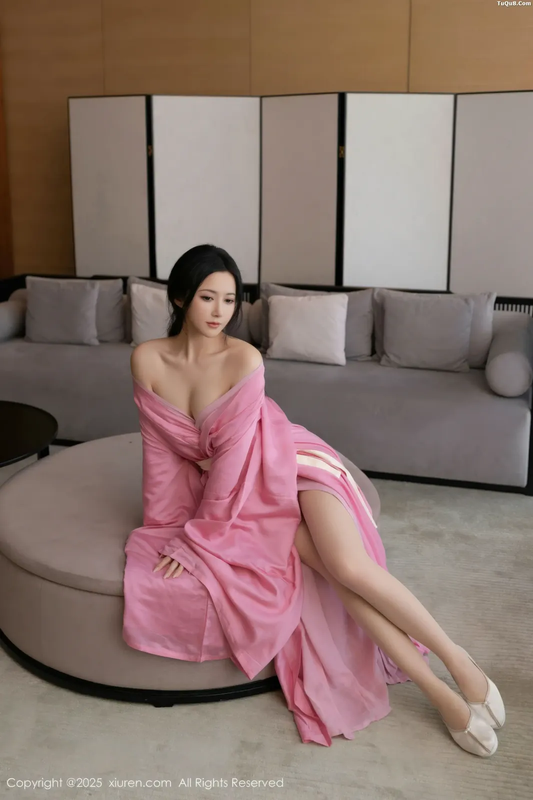 XiuRen No.11049 鱼子酱 XiuRen No.11049 鱼子酱