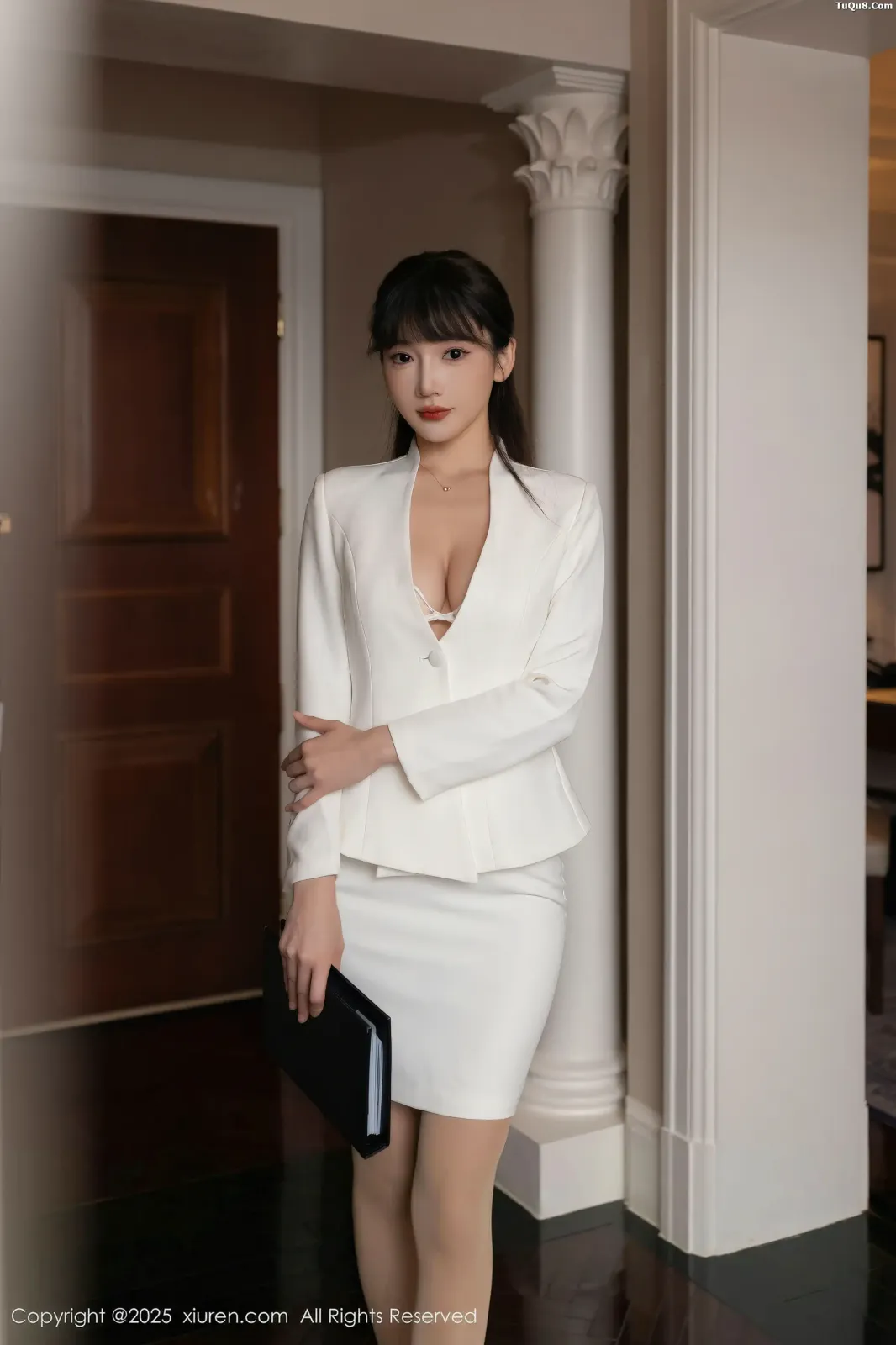 XiuRen No.11042 陆萱萱 XiuRen No.11042 陆萱萱