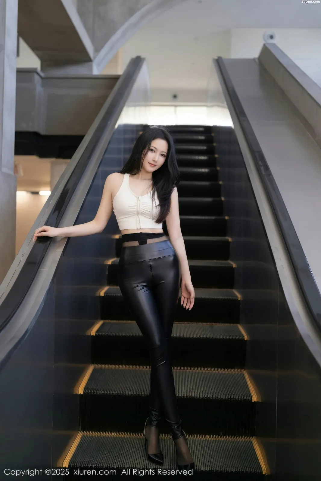 XiuRen No.11021 鱼子酱 XiuRen No.11021 鱼子酱