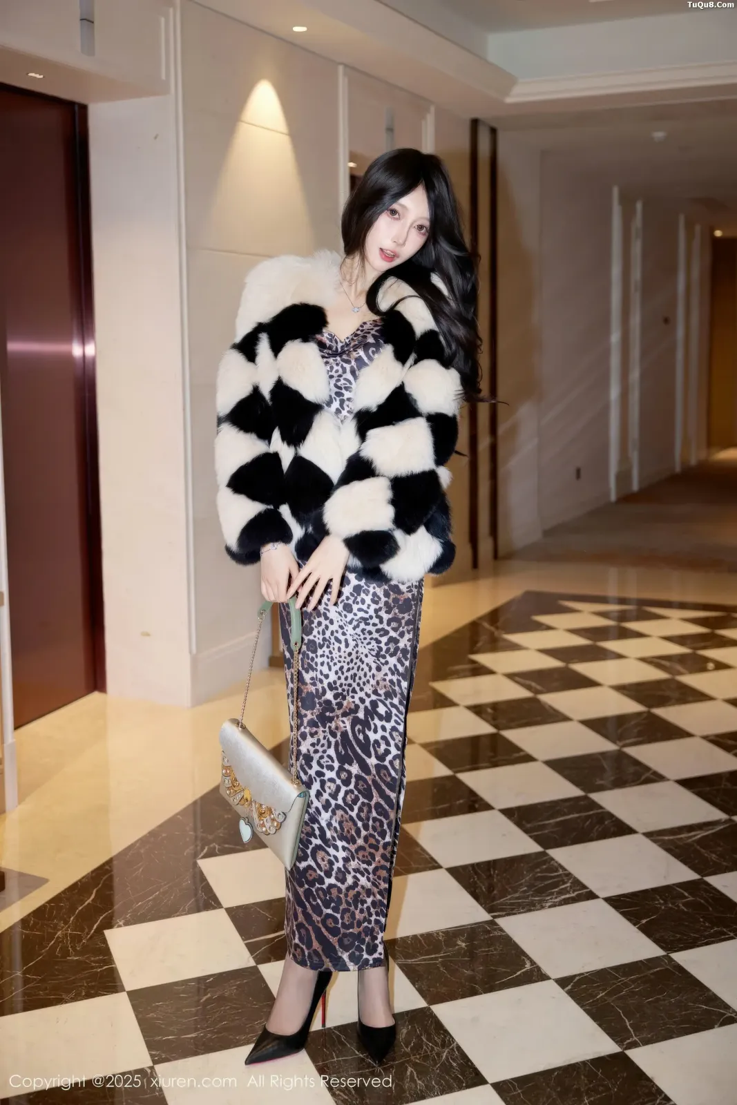 XiuRen No.11082 玥儿玥 XiuRen No.11082 玥儿玥