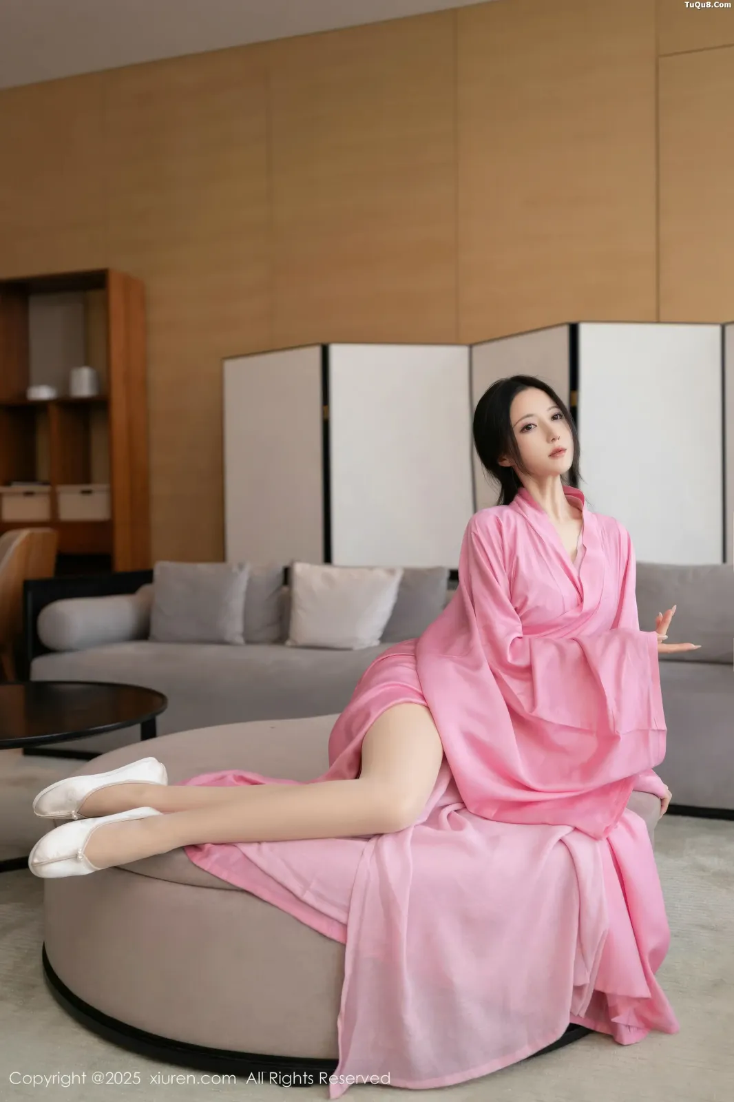 XiuRen No.11049 鱼子酱 XiuRen No.11049 鱼子酱