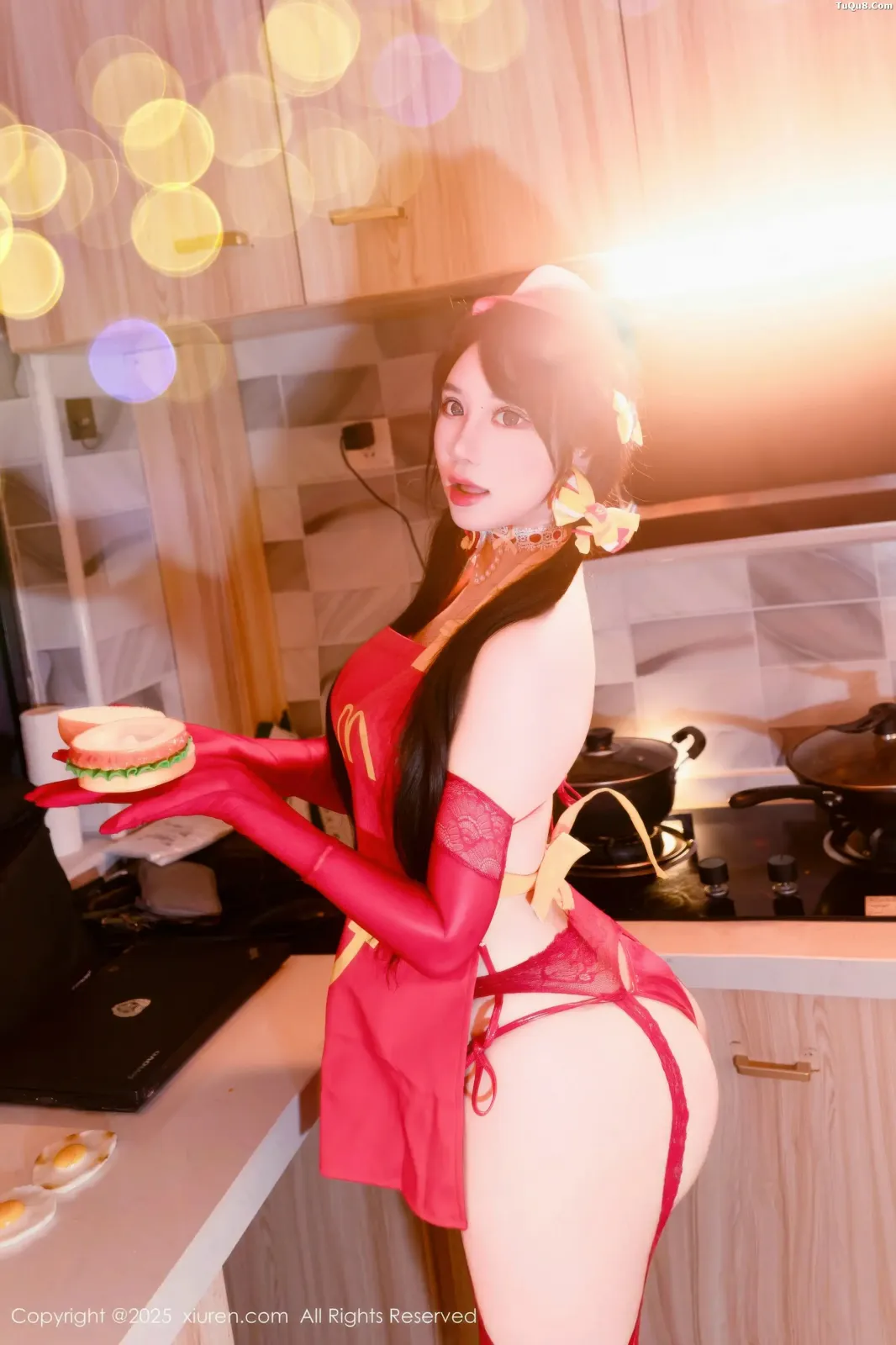 XiuRen No.11154 汐汐爱吃草莓 XiuRen No.11154 汐汐爱吃草莓