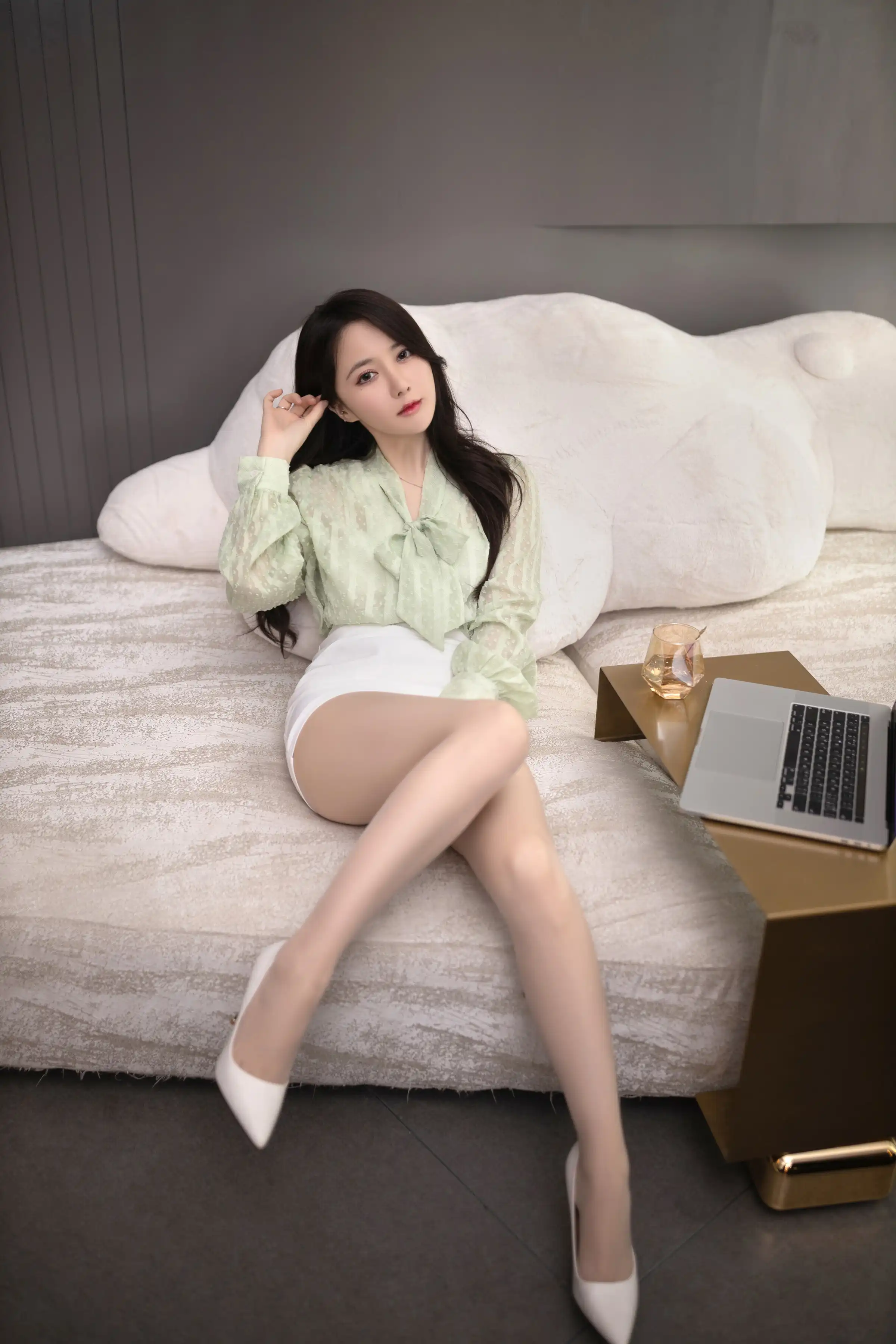 XiuRen Extra FW0129 鱼子酱 XiuRen Extra FW0129 鱼子酱