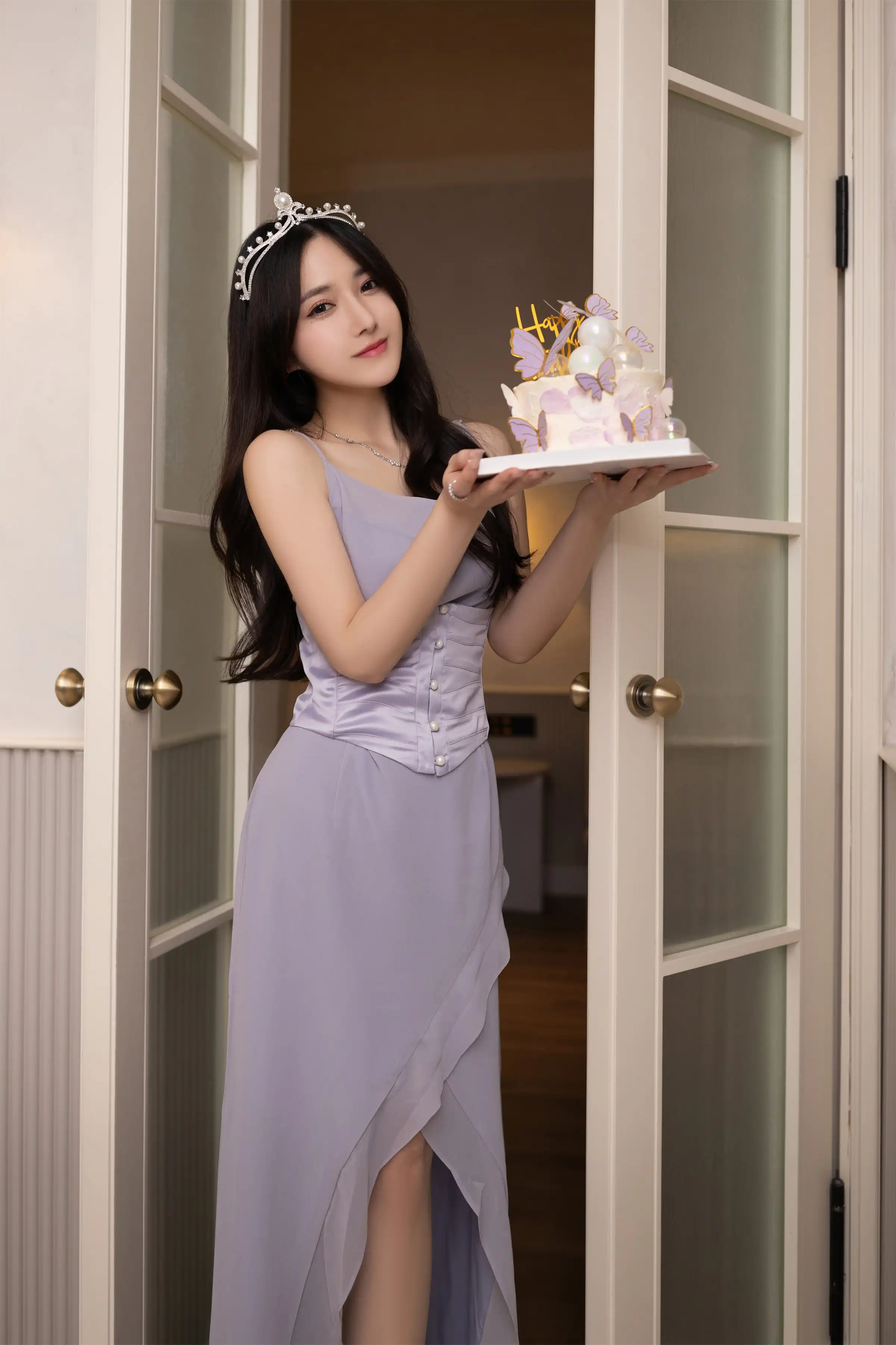 XiuRen Extra FW00124 鱼子酱 XiuRen Extra FW00124 鱼子酱