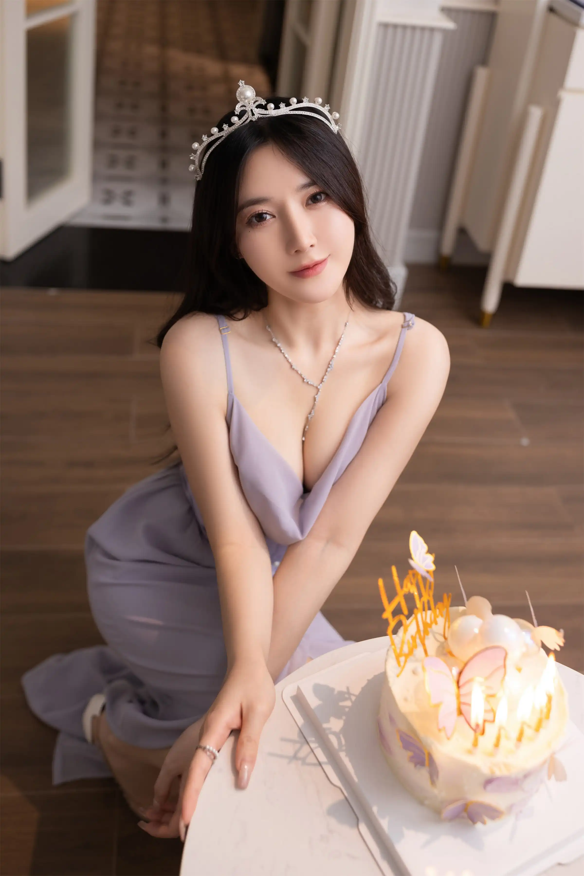 XiuRen Extra FW00124 鱼子酱 XiuRen Extra FW00124 鱼子酱