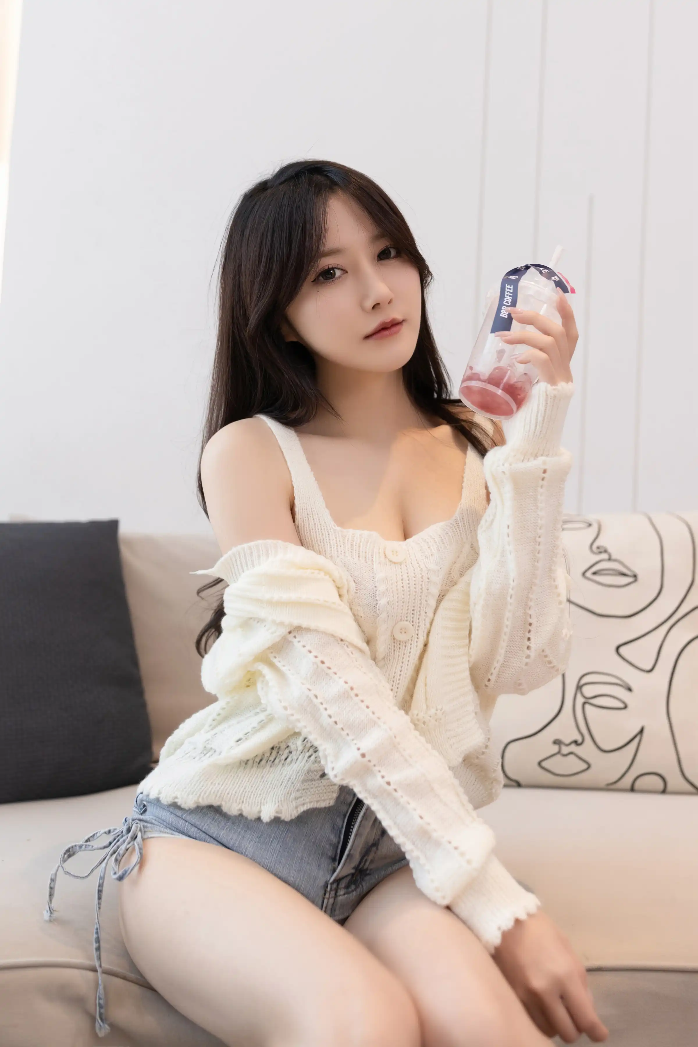 XiuRen Extra FW0160 鱼子酱 XiuRen Extra FW0160 鱼子酱