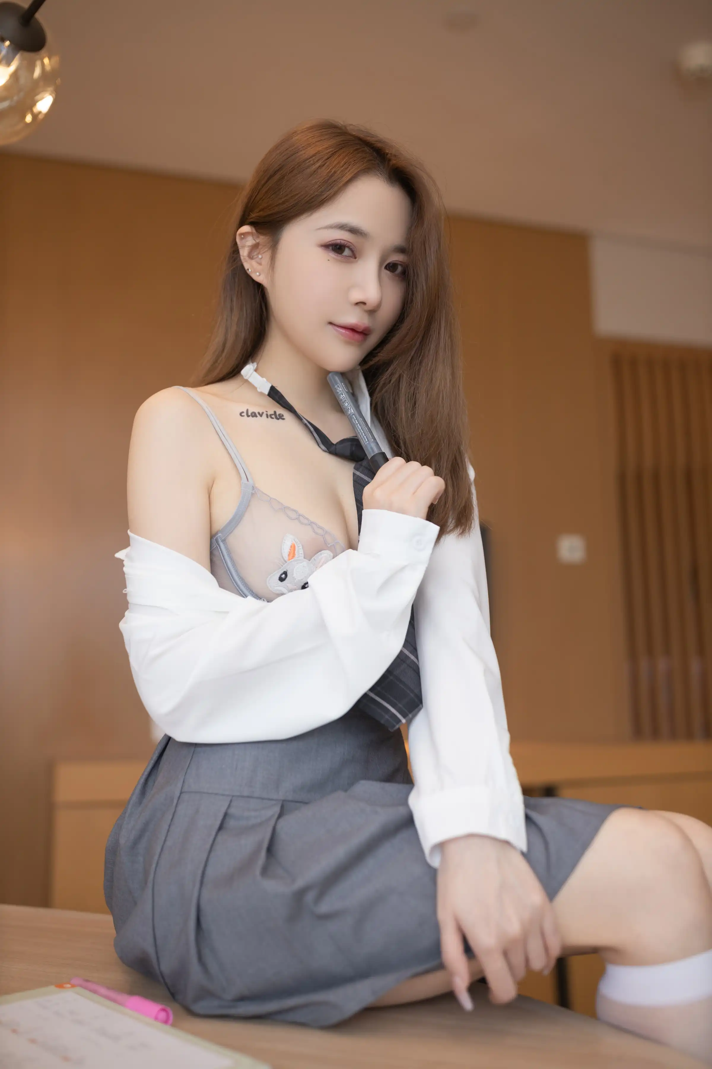 XiuRen Extra FW0153 鱼子酱 XiuRen Extra FW0153 鱼子酱