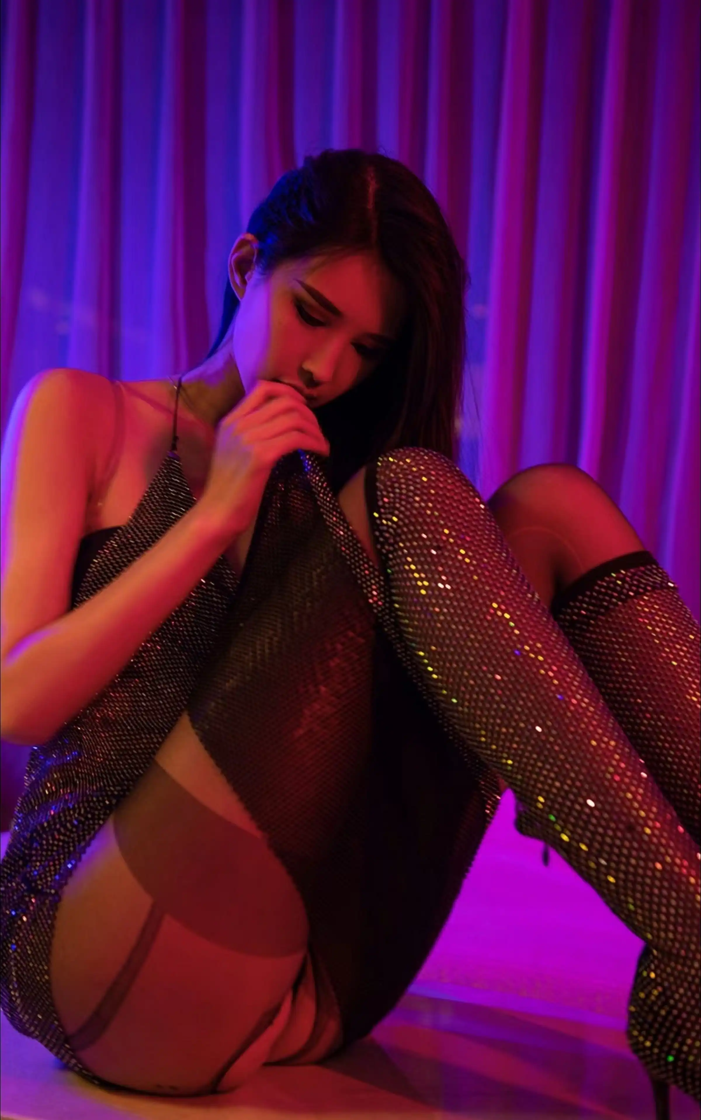 XiuRen Extra FW0110 鱼子酱 XiuRen Extra FW0110 鱼子酱