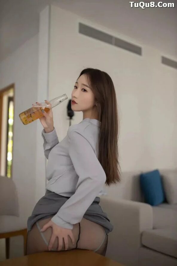 XiuRen Extra FW0272 杏子