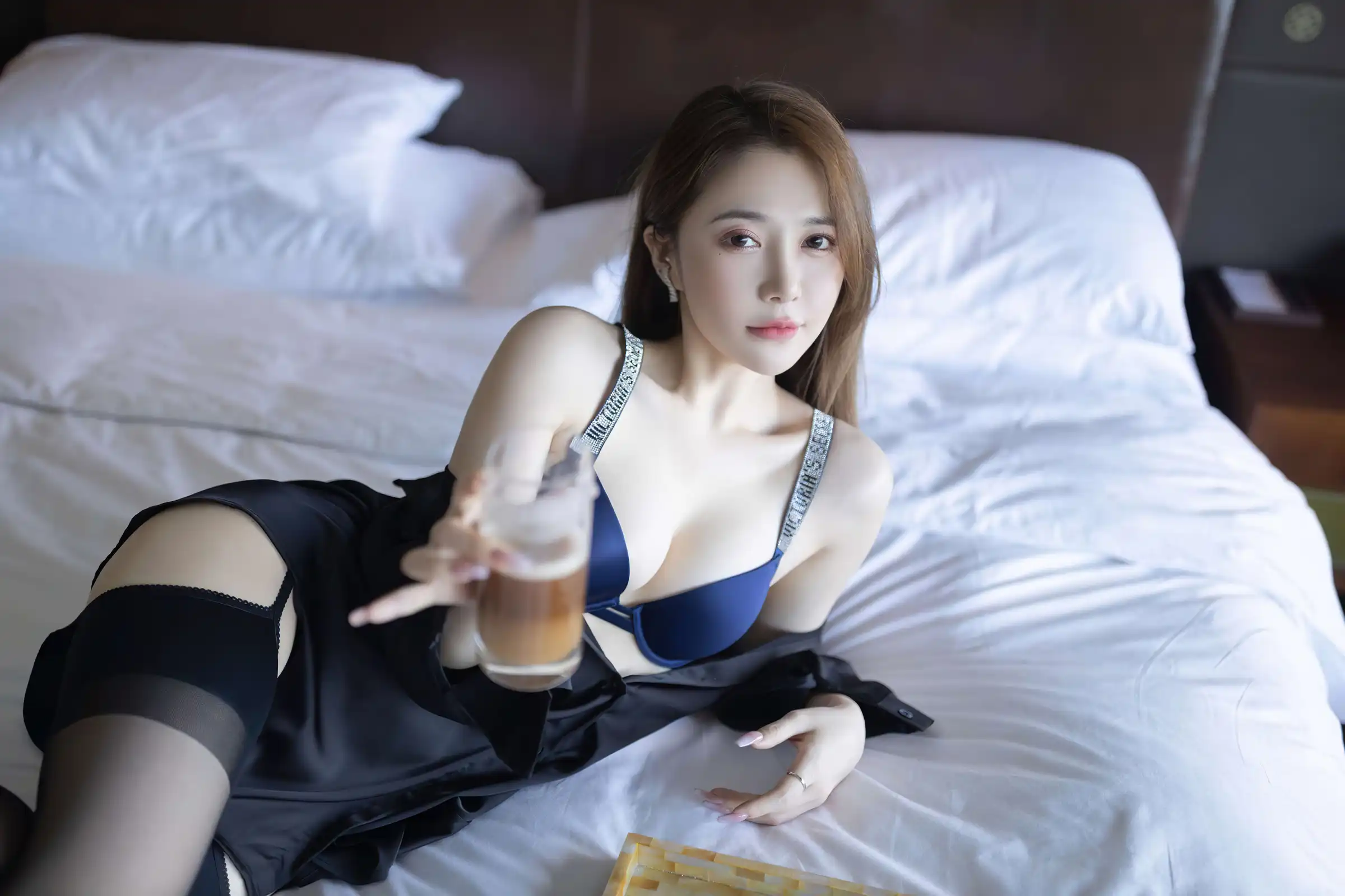 XiuRen Extra FW0232 鱼子酱 XiuRen Extra FW0232 鱼子酱