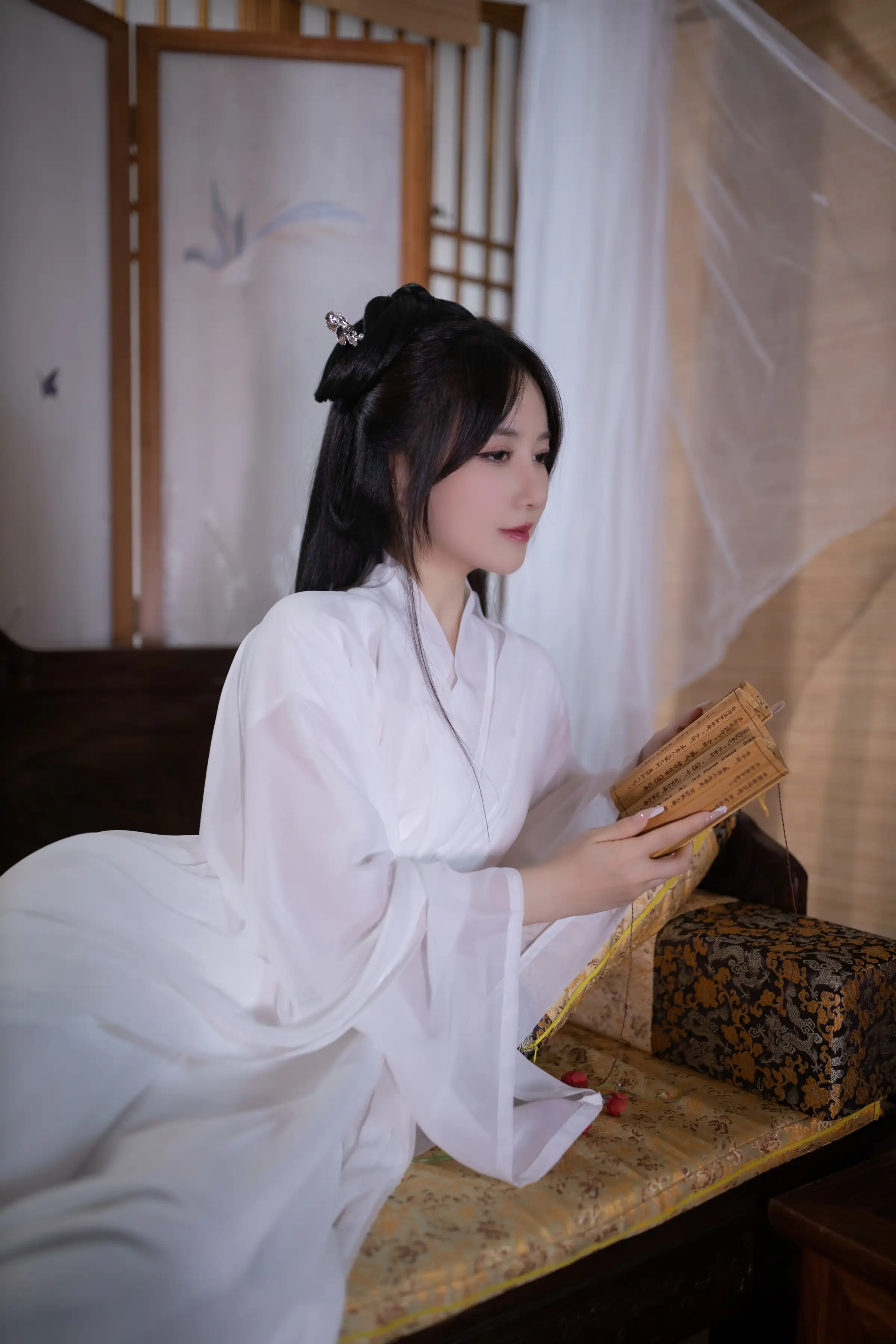 XiuRen Extra FW0212 鱼子酱 XiuRen Extra FW0212 鱼子酱
