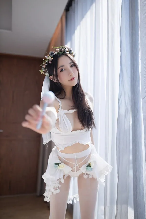 XiuRen Extra FW0433 鱼子酱 XiuRen Extra FW0433 鱼子酱