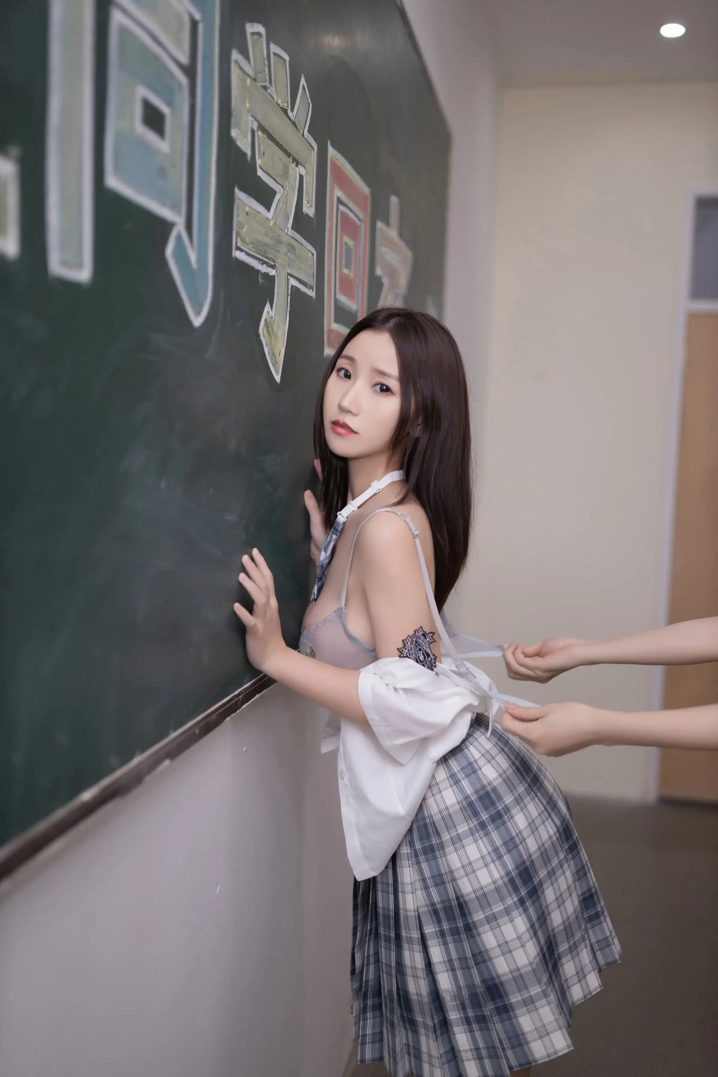 XiuRen Extra FW0547 鱼子酱 XiuRen Extra FW0547 鱼子酱