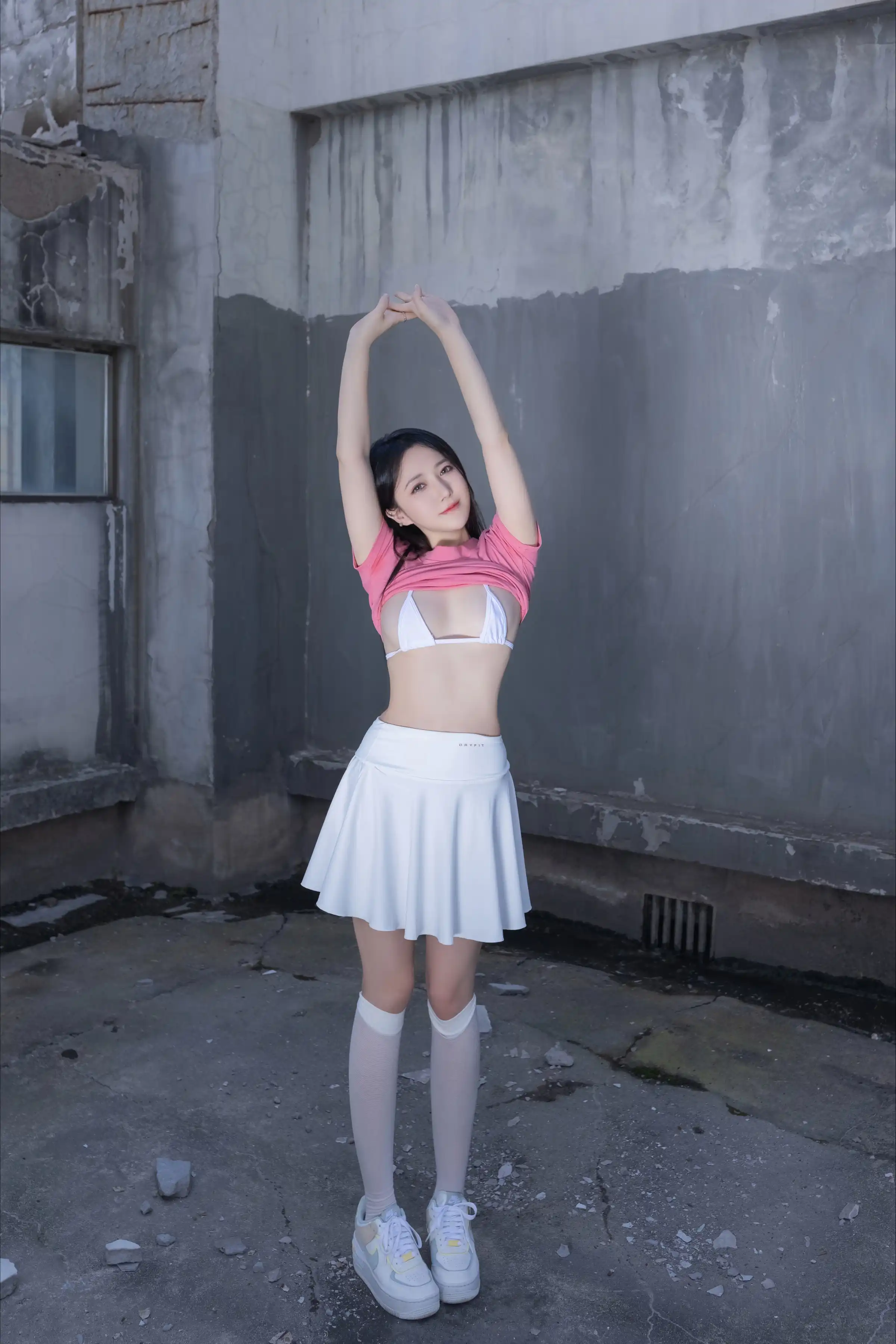 XiuRen Extra FW0503 鱼子酱 XiuRen Extra FW0503 鱼子酱