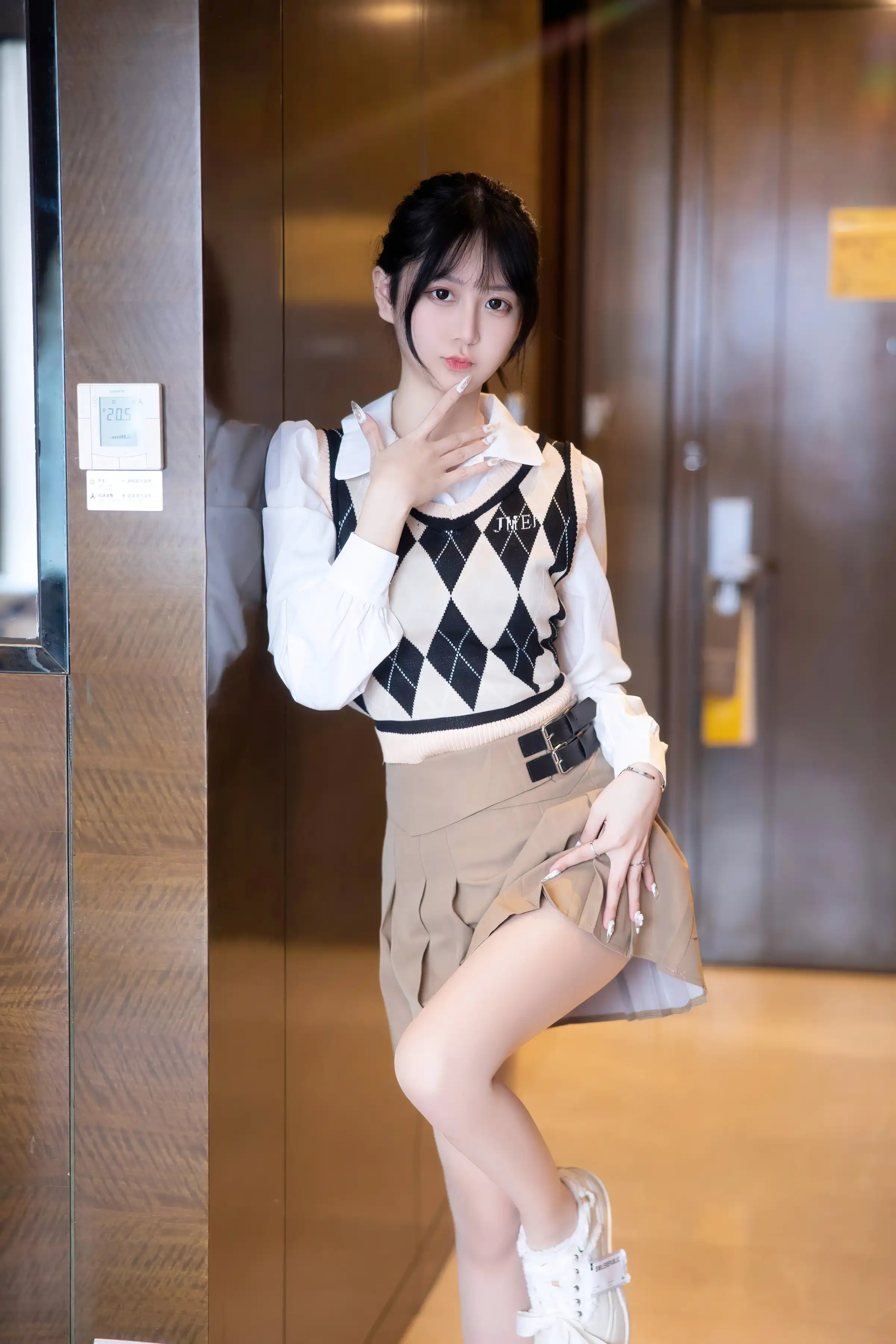 XiuRen Extra FW0492 谢小蒽 XiuRen Extra FW0492 谢小蒽