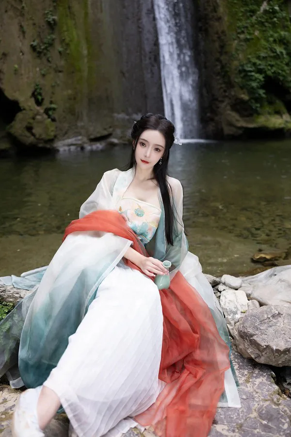 XiuRen Extra FW0627 王馨瑶 XiuRen Extra FW0627 王馨瑶