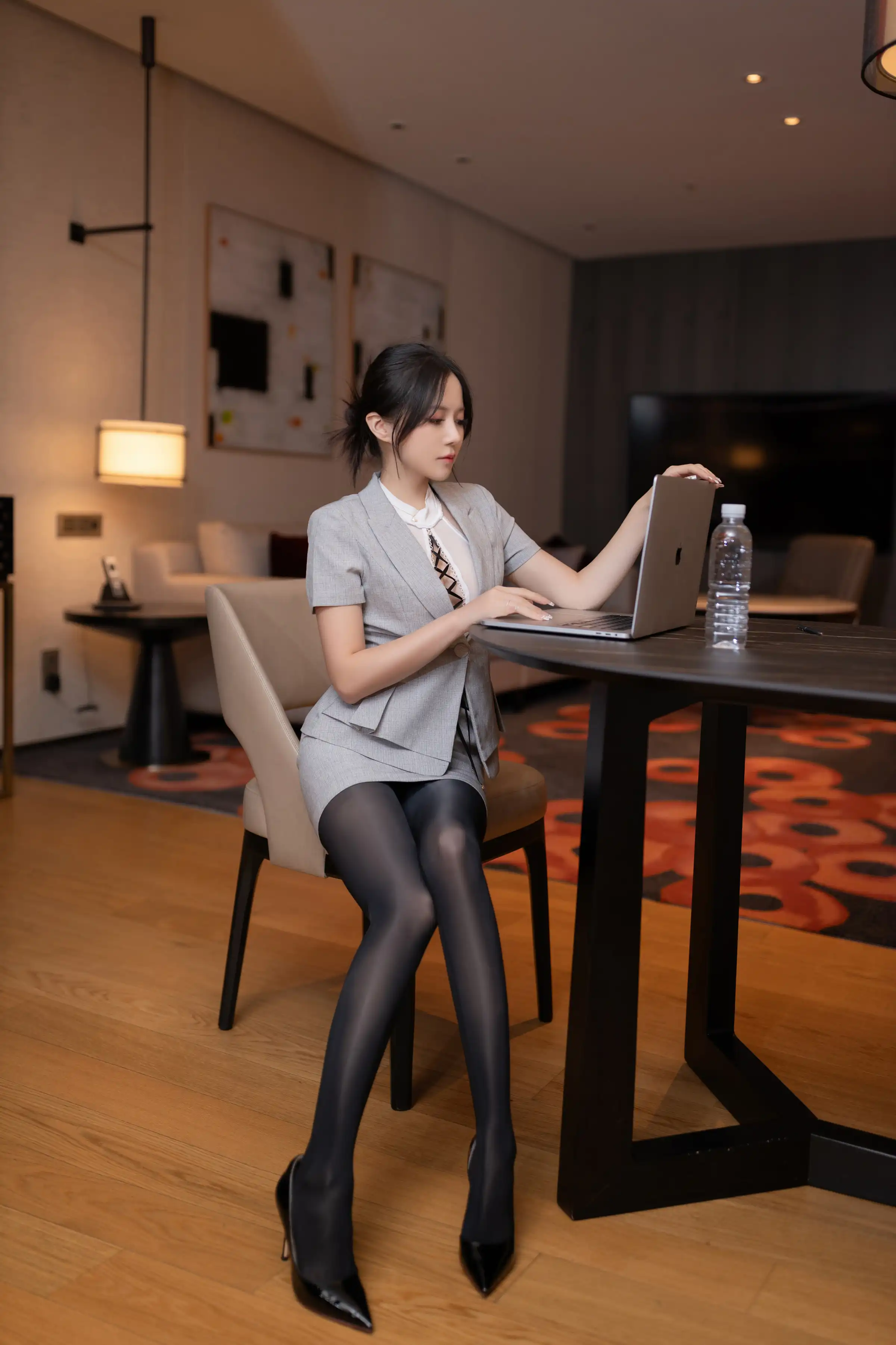 XiuRen Extra FW0713 鱼子酱 XiuRen Extra FW0713 鱼子酱
