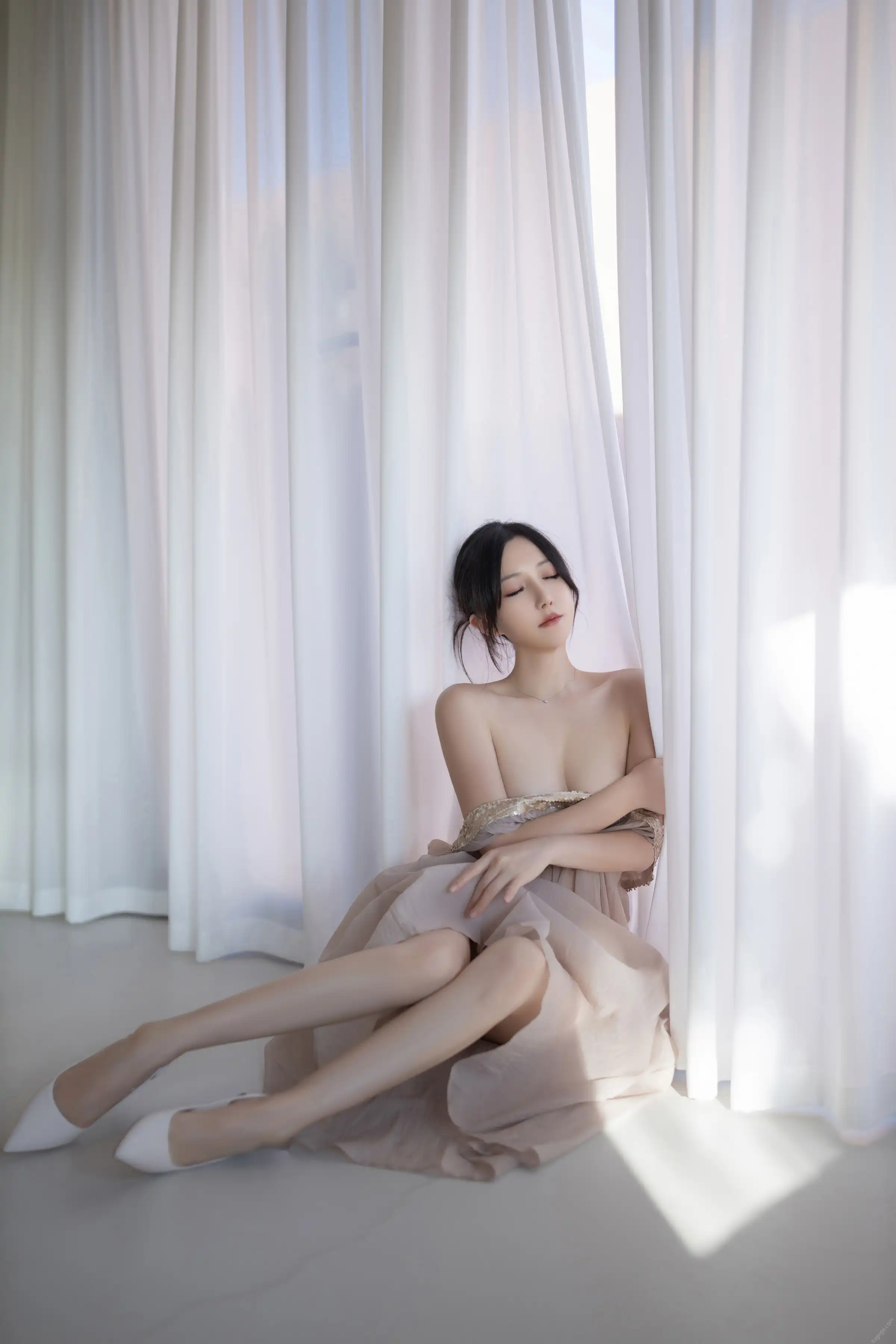 XiuRen Extra FW0743 鱼子酱 XiuRen Extra FW0743 鱼子酱