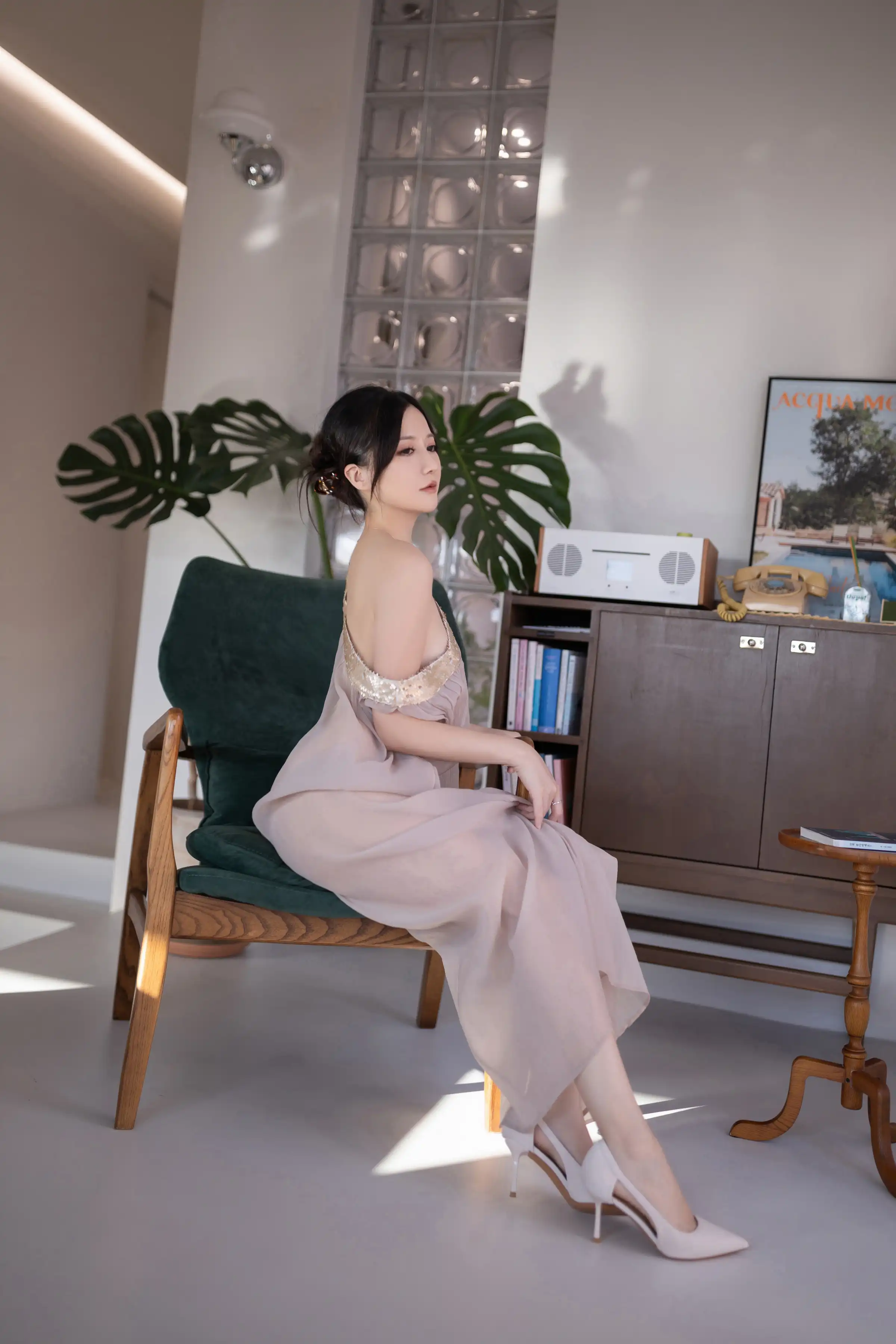XiuRen Extra FW0743 鱼子酱 XiuRen Extra FW0743 鱼子酱